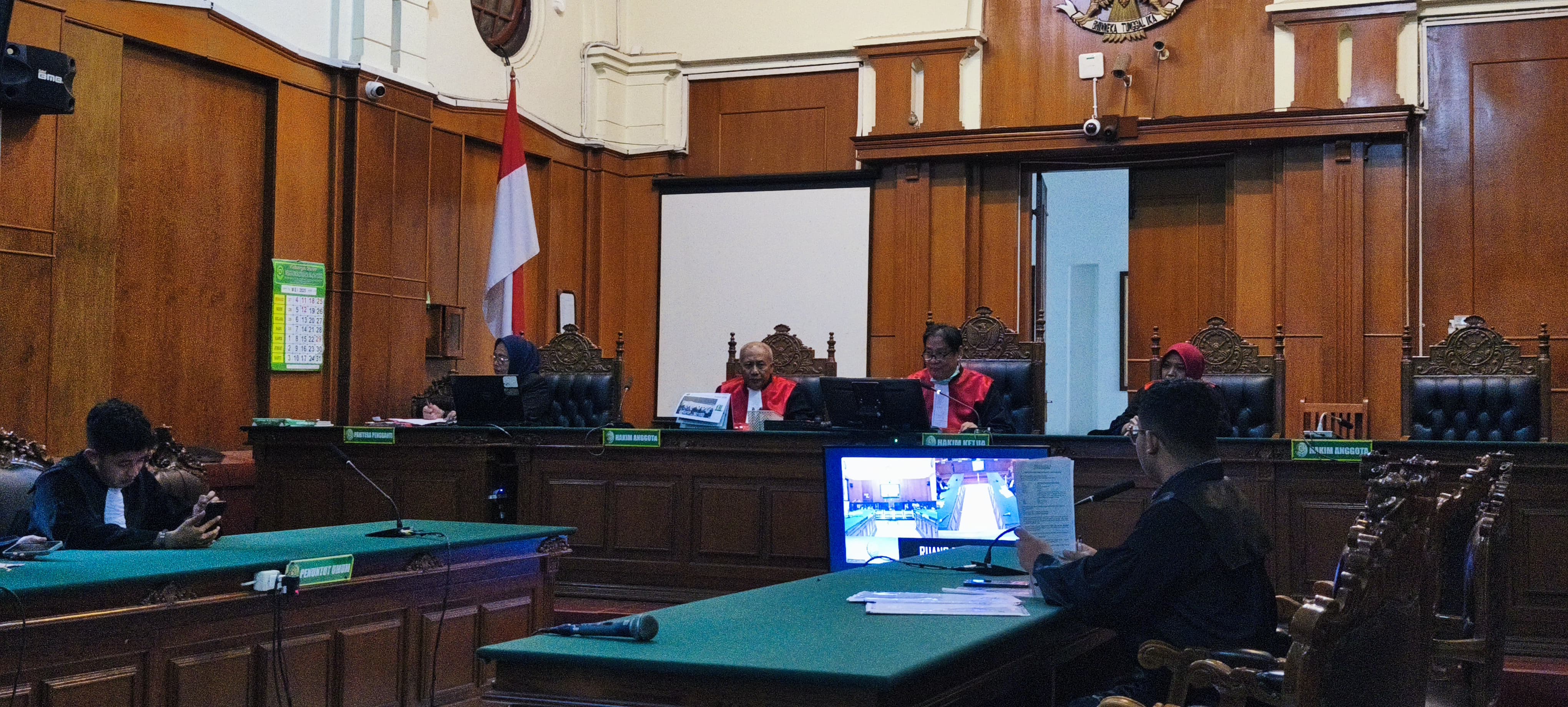 Sidang Kasus Narkoba di Apartemen Puncak Permai, Sabu Disimpan di Bawah Kasur