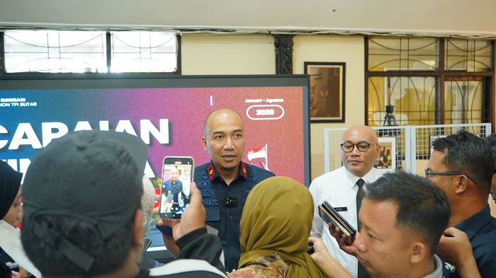 Imigrasi Blitar Catat PNBP Rp12,4 Miliar Selama Delapan Bulan