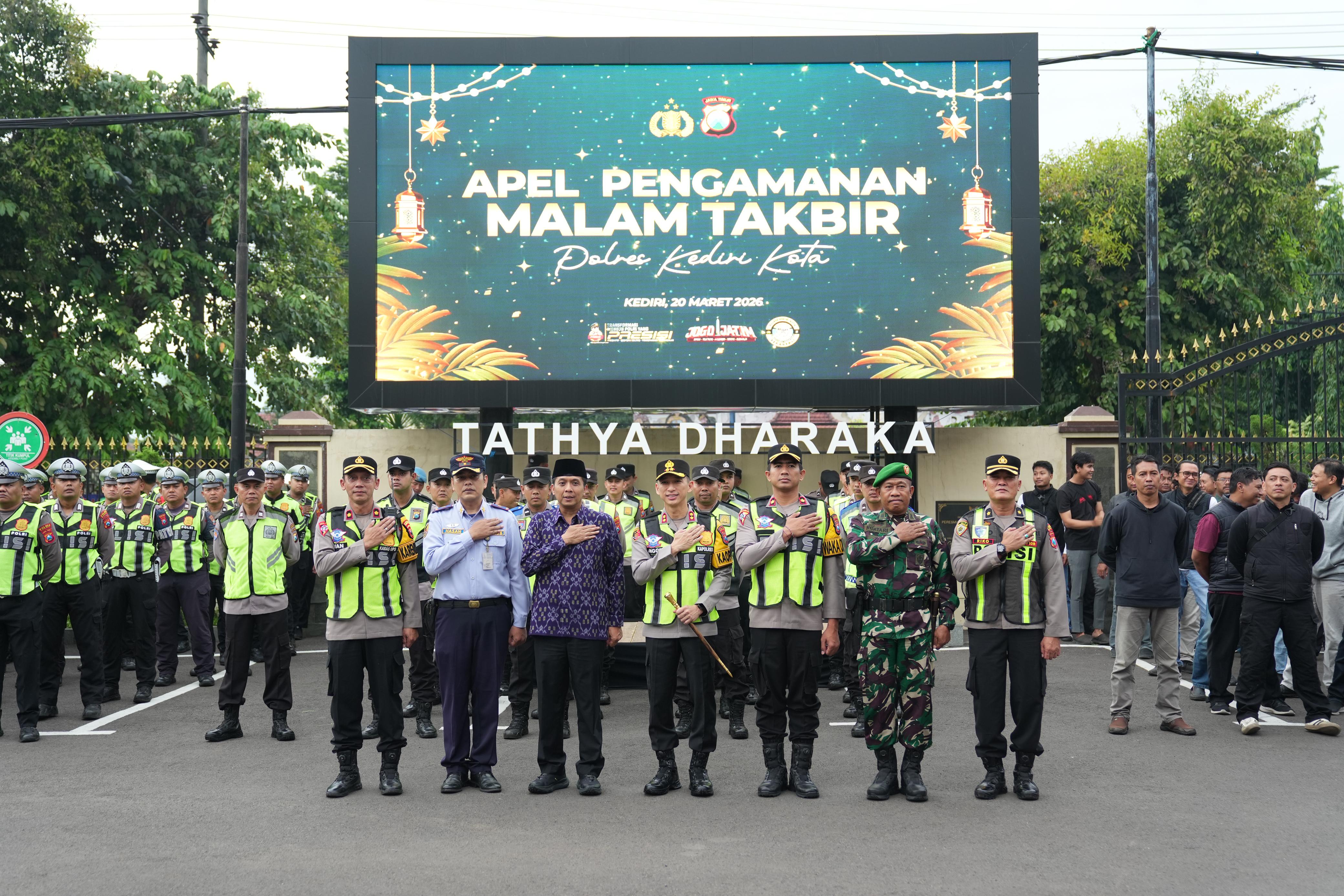 Polres Kediri Kota Terjunkan Personel Gabungan Amankan Puncak Malam Takbiran