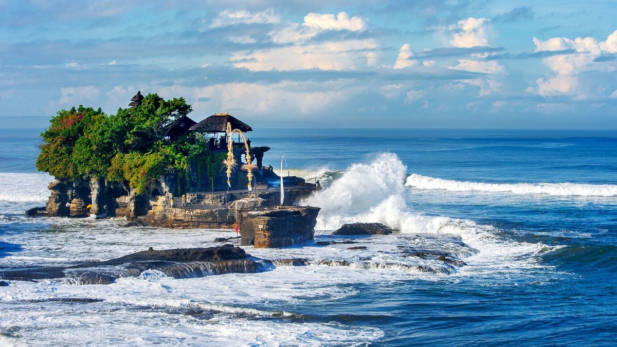 Menjelajahi Keindahan dan Ketenangan di 5 Destinasi Wisata Religi di Bali