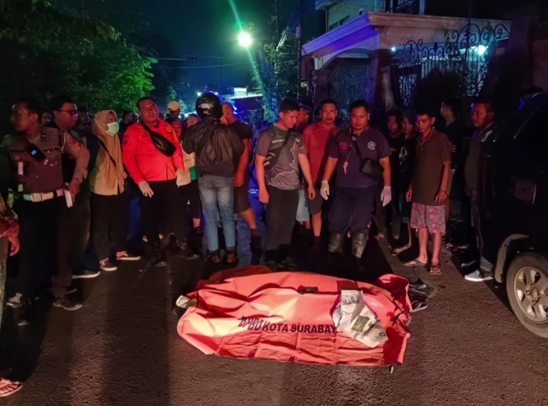 Diduga Ditabrak saat Menyeberang, Lansia Gebang Putih Meregang Nyawa