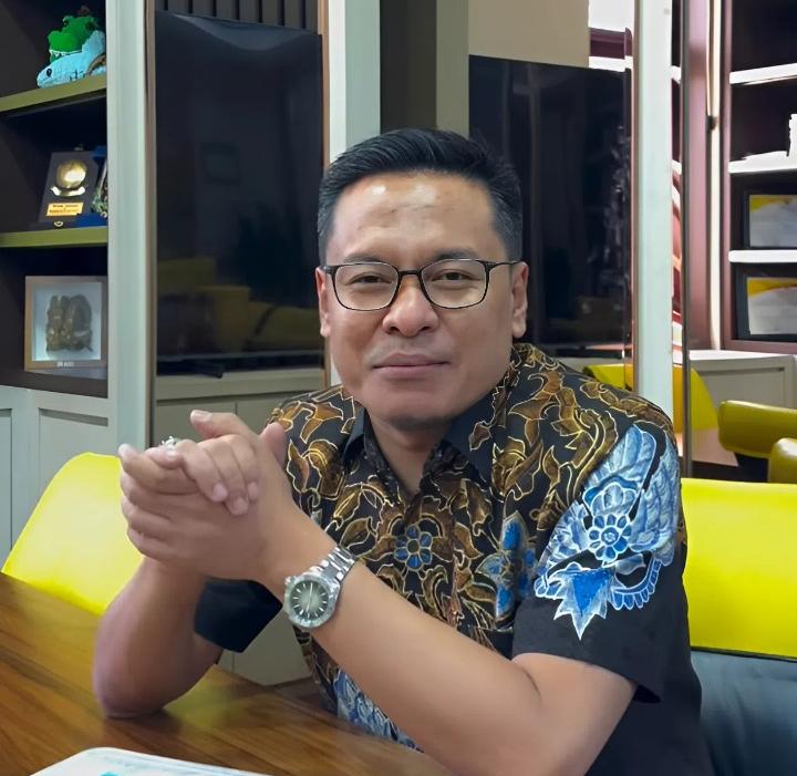 Digitalisasi Parkir Surabaya Memanas, Dewan Desak Penutupan Lokasi yang Masih Terima Tunai