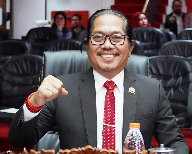 Kino sexy filmlar rus seriallar