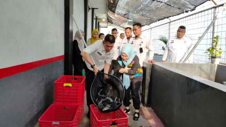 Panen Raya Lele Lapas Jember, Bekal Keterampilan Warga Binaan dan Dukung Ketahanan Pangan