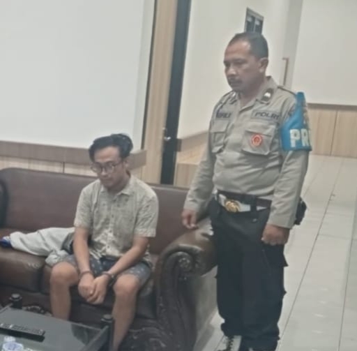 Oknum Polisi Polsek Sukomanunggal Ditahan atas Dugaan Kasus Penipuan dan Penggelapan Motor