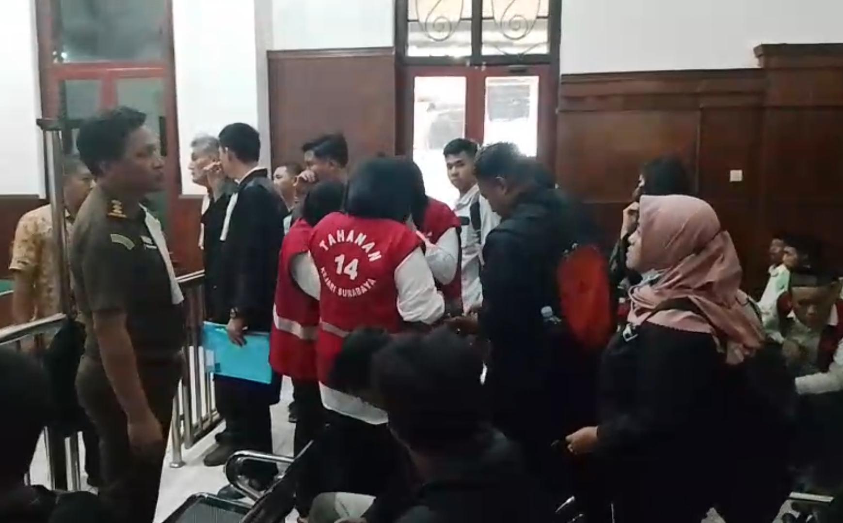 Sindikat Pencuri Emas Pacar Keling Diganjar 2,5 Tahun Penjara 