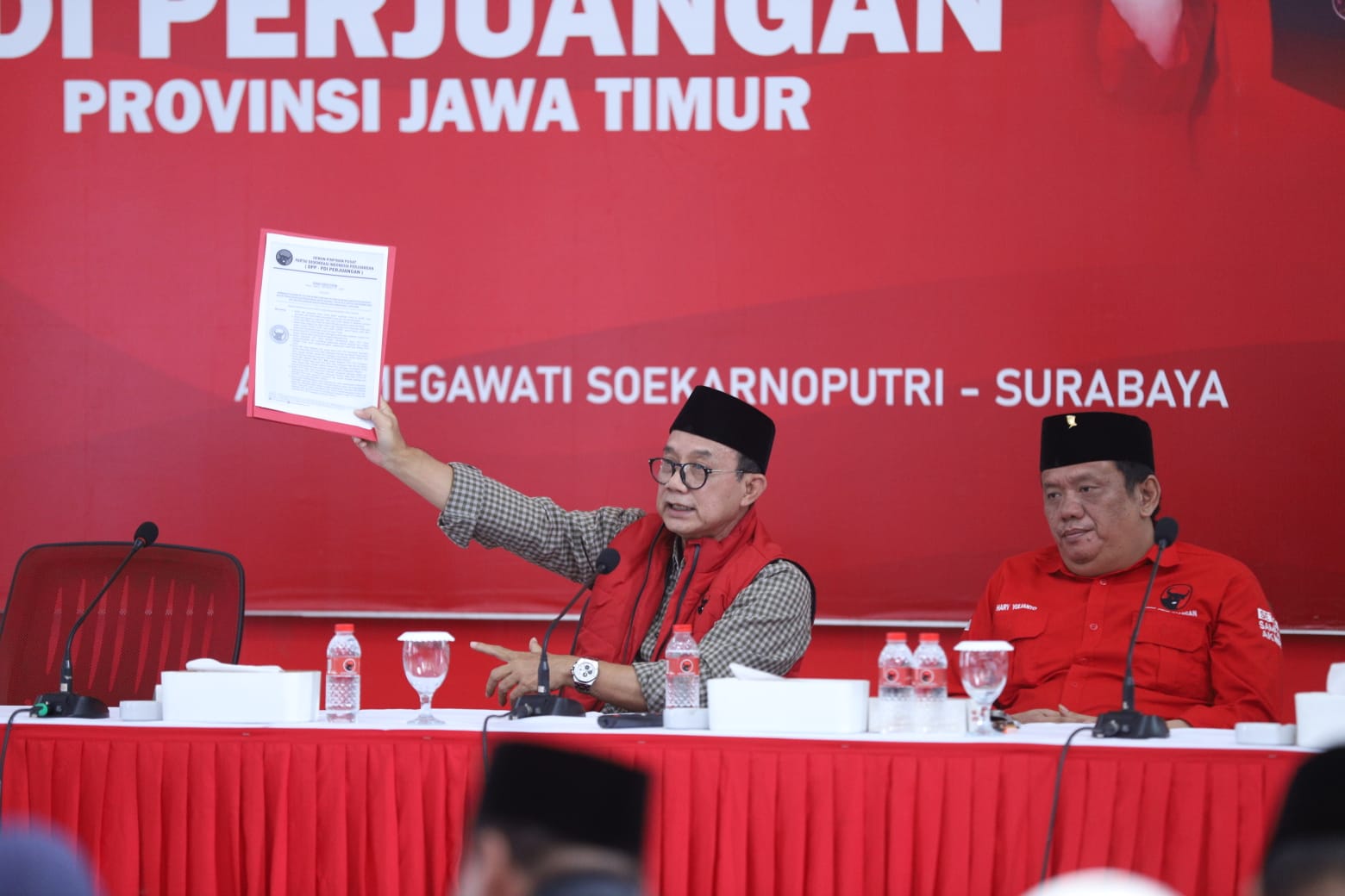 Sumi Harsono Dibebastugaskan, Hari Yulianto Jabat Plt Ketua DPC PDI Perjuangan Kabupaten Sidoarjo