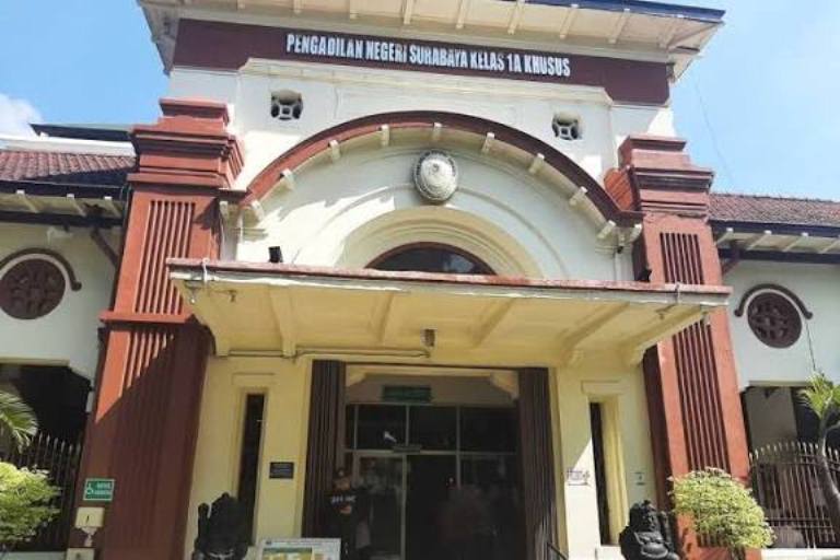 Pengadilan Niaga Surabaya Tetapkan Status PKPU Sementara Terhadap CV Segoro Kidul dan Pihak Terkait