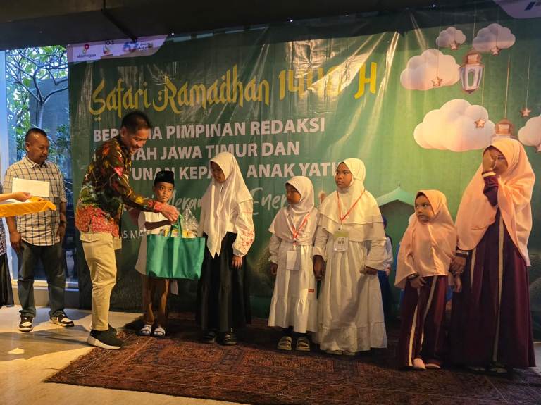 Pertamina Subholding Upstream Regional Indonesia Timur Gelar Safari Ramadan, Santuni Anak Yatim di Surabaya