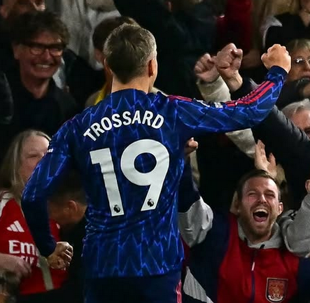 Trossard Antar Arsenal Menang Tipis atas Fulham dan Kokoh di Puncak Klasemen