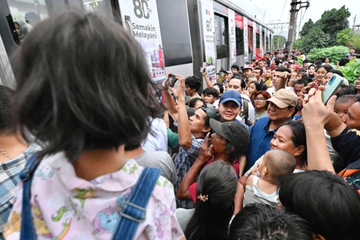 Pekerja Serabutan di Bantaran Rel, Temukan Asa Tinggal di Rusun Usai Bertemu Presiden Prabowo