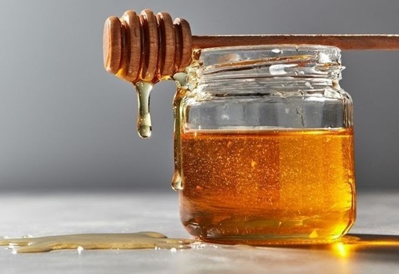 Rahasia Madu, Obat Alami Ampuh untuk Membantu Pemulihan Berbagai Penyakit