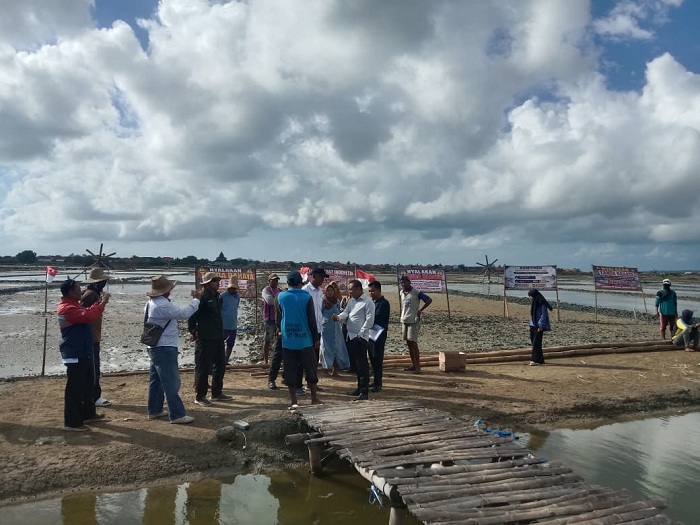 Konflik Lahan Berlanjut, Penggarap Nilai PT Garam Rugikan Petani Sumenep