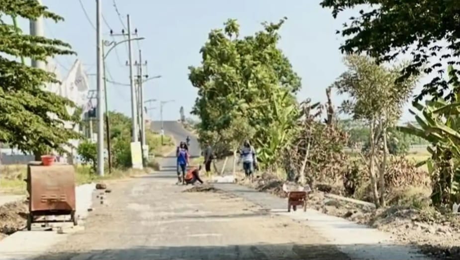 DPRD Jatim Minta Truk Bertonase Besar Taat Aturan Pergub Kelas Jalan