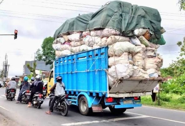 Awas! Kendaraan ODOL di Surabaya Terancam Pidana dan Denda Rp500 Ribu