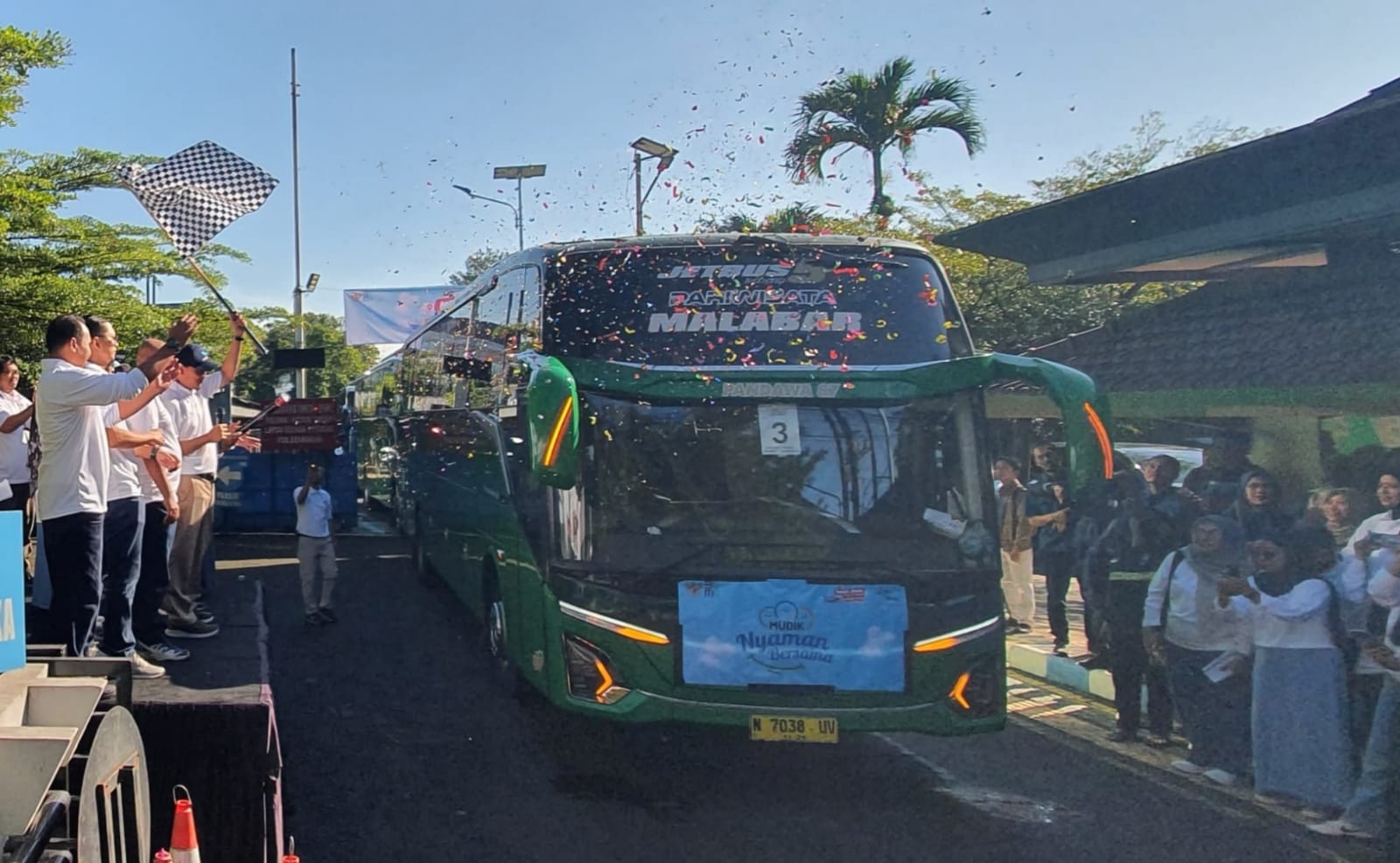 Manjakan Pemudik, PJT I Lepas 377 Peserta Mudik Gratis dengan Fasilitas Premium dan Armada Berkelas