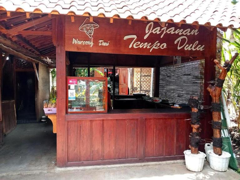 Manfaatkan Pendanaan Usaha dari BRI, Waroeng Tani Tetap Berjaya Hingga Lintas Generasi