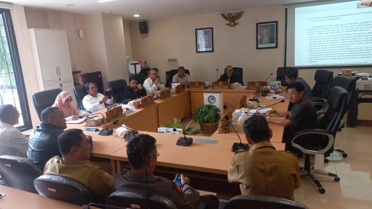 Pasar Mangga Dua Terancam Tutup, Komisi B DPRD Surabaya Akan Sambangi KPKNL