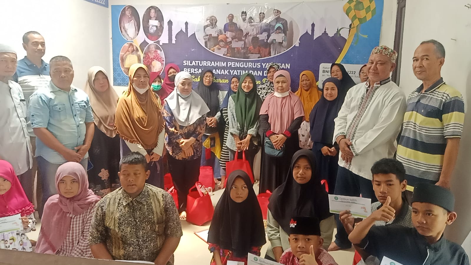Yayasan Qolbun Salim Beri Santunan Anak-Anak Yatim dan Para Janda