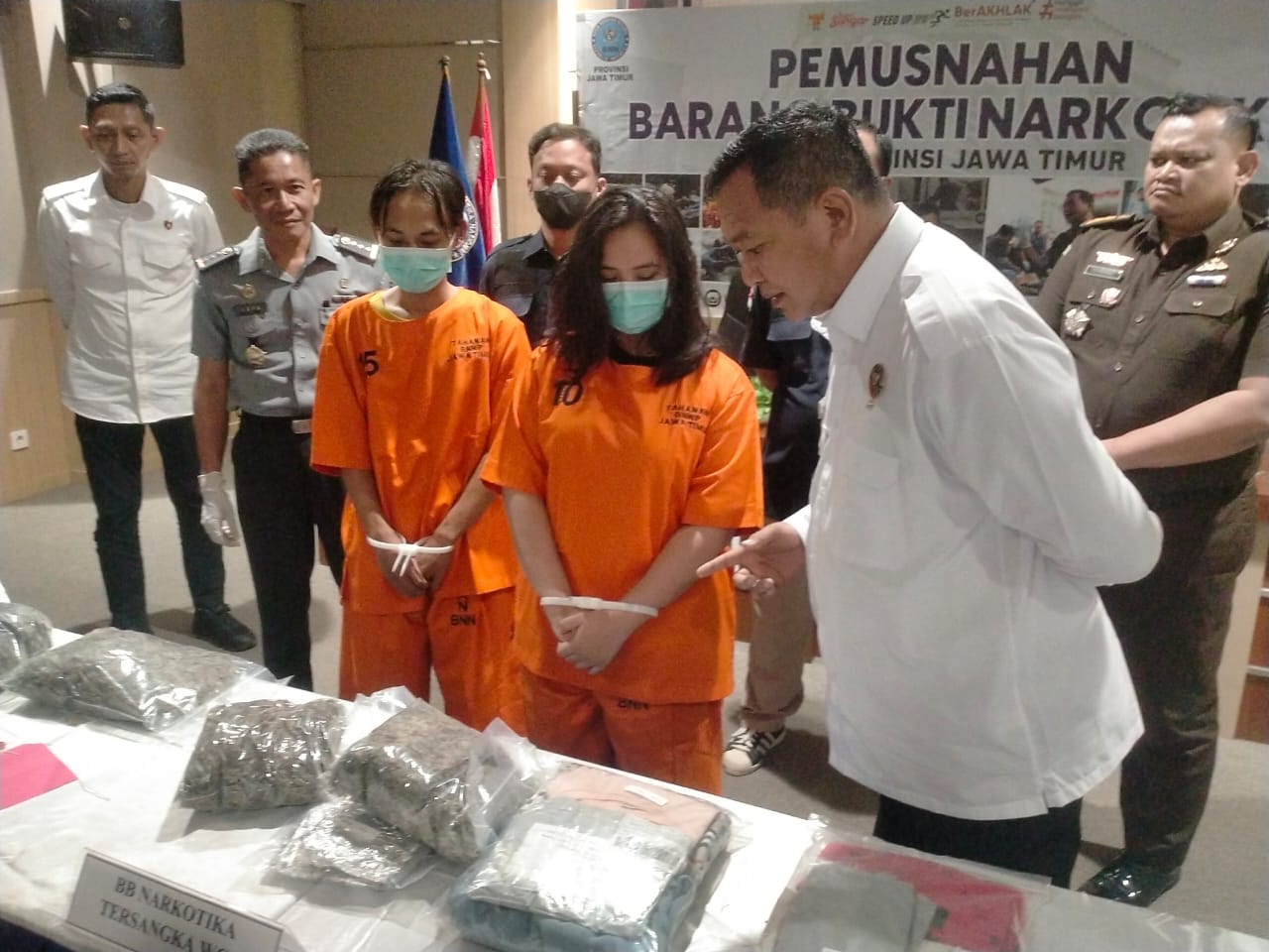 Mahasiswi Kota Malang Edarkan Ganja Milik Pacar