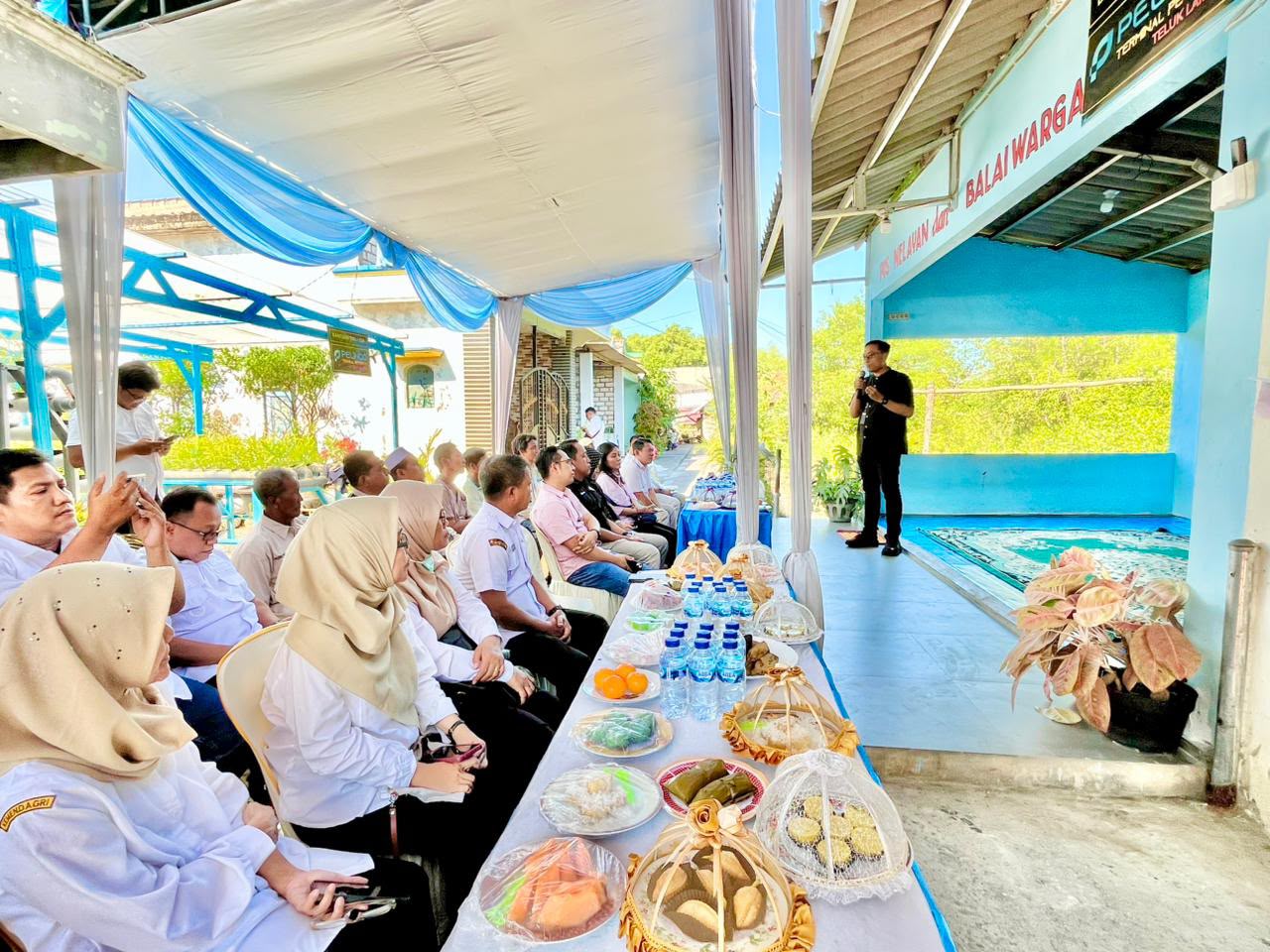 Pelindo Terminal Petikemas Percantik Sarana Publik Warga Ring 1 Teluk Lamong