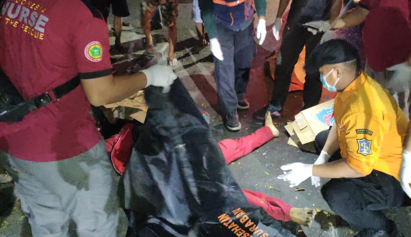 Diduga Hantam Pembatas Jalan, Pemotor Tewas di Gunungsari