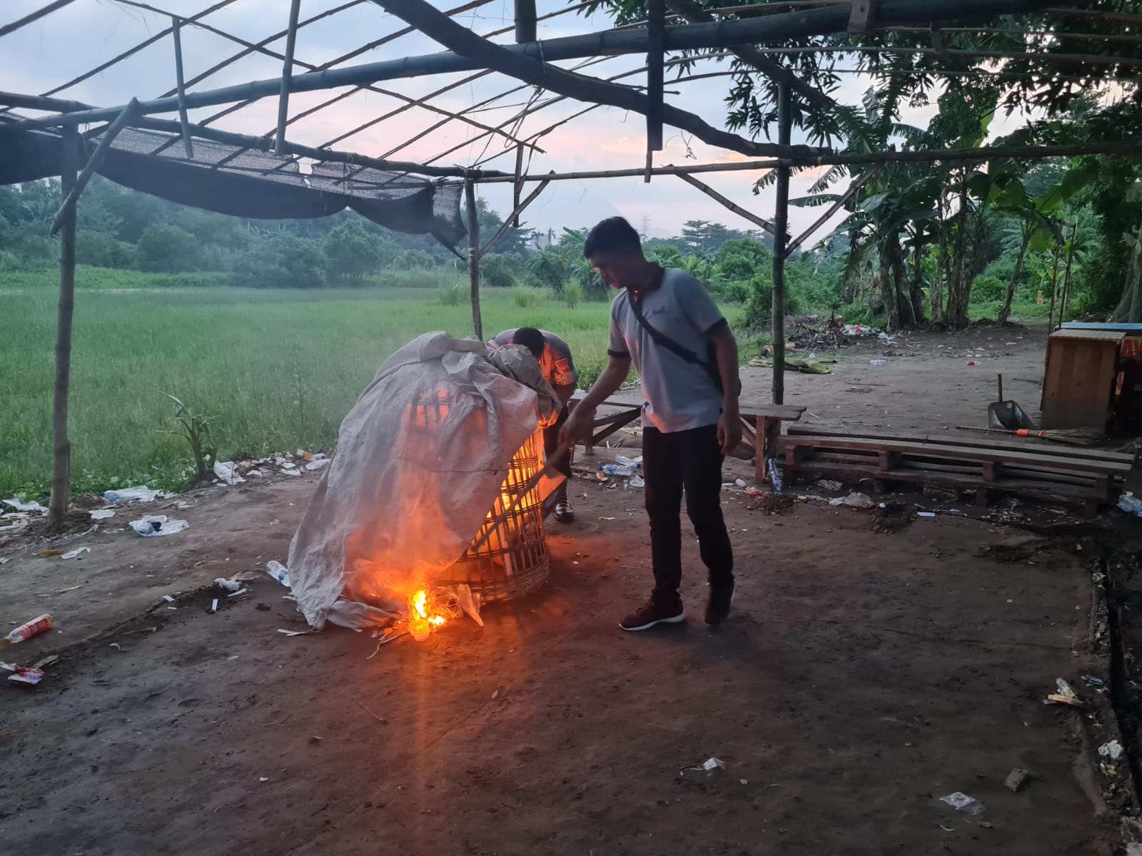 Arena Judi Sabung Ayam Jabon Sidoarjo Dibakar