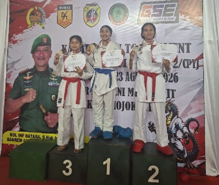 Atlet Karate Kodim Lamongan Sapu 9 Medali di Piala Danrem 082/CPYJ Cup 2026