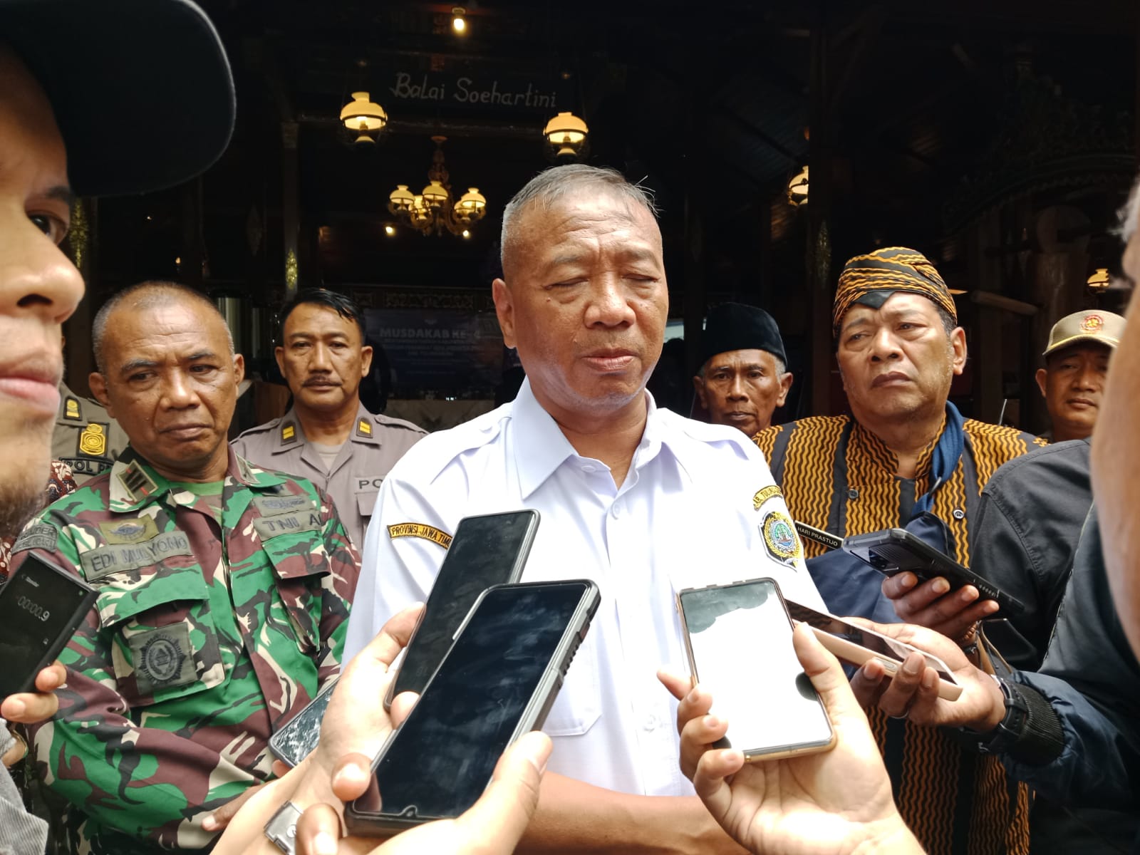 PPDI Jatim Dorong Perangkat Desa Jadi ASN, Bupati Gatut Sunu Janjikan Kenaikan Siltap dan Tambahan JHT