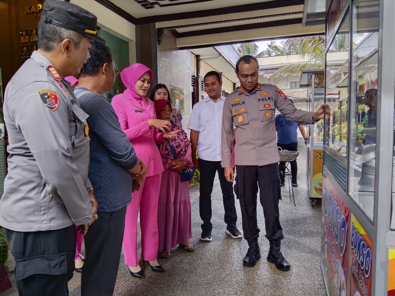 Lagi, Polres Malang Serahkan Bantuan UMKM pada Keluarga Korban Kanjuruhan