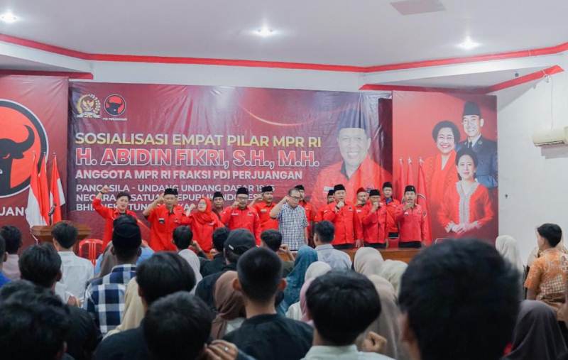 Sosialisasi Empat Pilar MPR RI Bersama Mahasiswa Se-Bojonegoro  Dilaksanakan di Kantor DPC PDI Perjuangan 