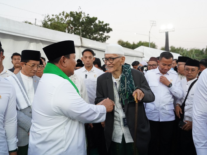 Di Hadapan Ulama NU Jombang, Prabowo Optimistis Indonesia Semakin Kuat