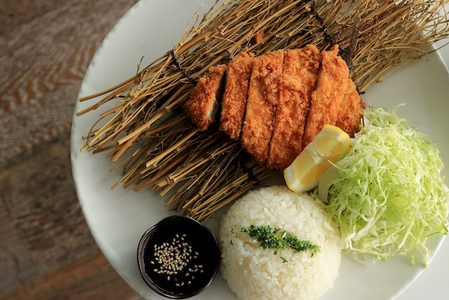 Ayam Katsu ala Jepang: Resep dan Tips untuk Menghasilkan Tepung Crispy yang Sempurna