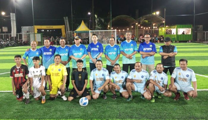 Eksibisi Peresmian Situbondo Mini Soccer, Tim PWI Menang Lawan Forkopimda 3-1 