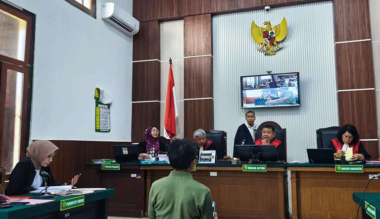 Kunci Nempel, Beat Warga Lenyap Digondol Maling