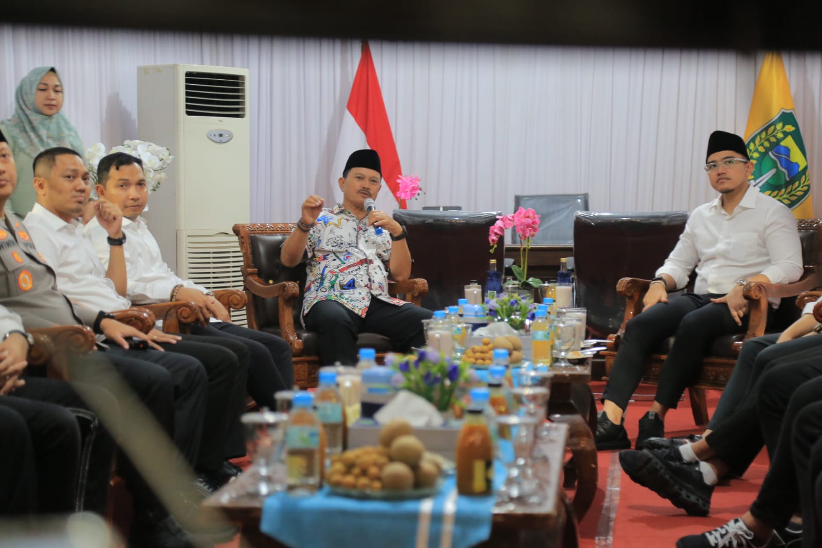 Kunjungi Kantor Lapangan Wali Kota Madiun, Kaesang Pangarep Ajak Maidi Jadi Guru Kepala Daerah