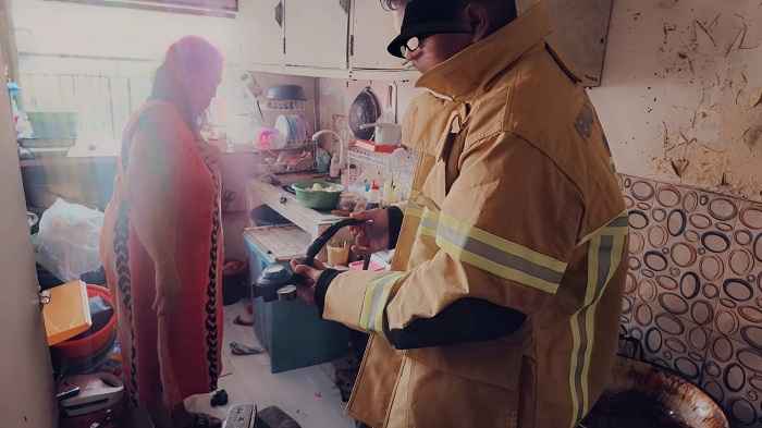 Tabung Gas Elpiji Meledak Diduga Akibat Selang Bocor, IRT di Kebomas Gresik Terluka