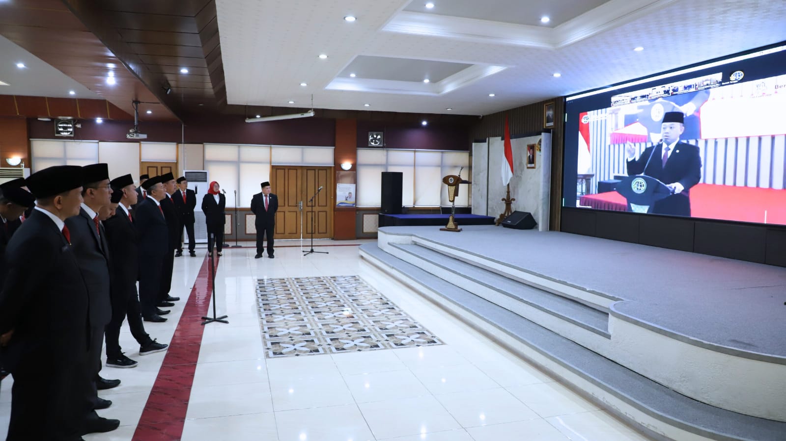 Lantik Pejabat Administrator dan Pengawas, Kakanwil BPN Jatim Tekankan Penyelesaian PSN Sesuai Target