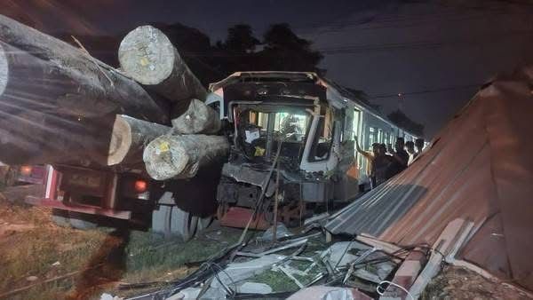 6 Orang Diperiksa Terkait Kecelakaan KA Jenggala, Termasuk Kepala Dishub Gresik 