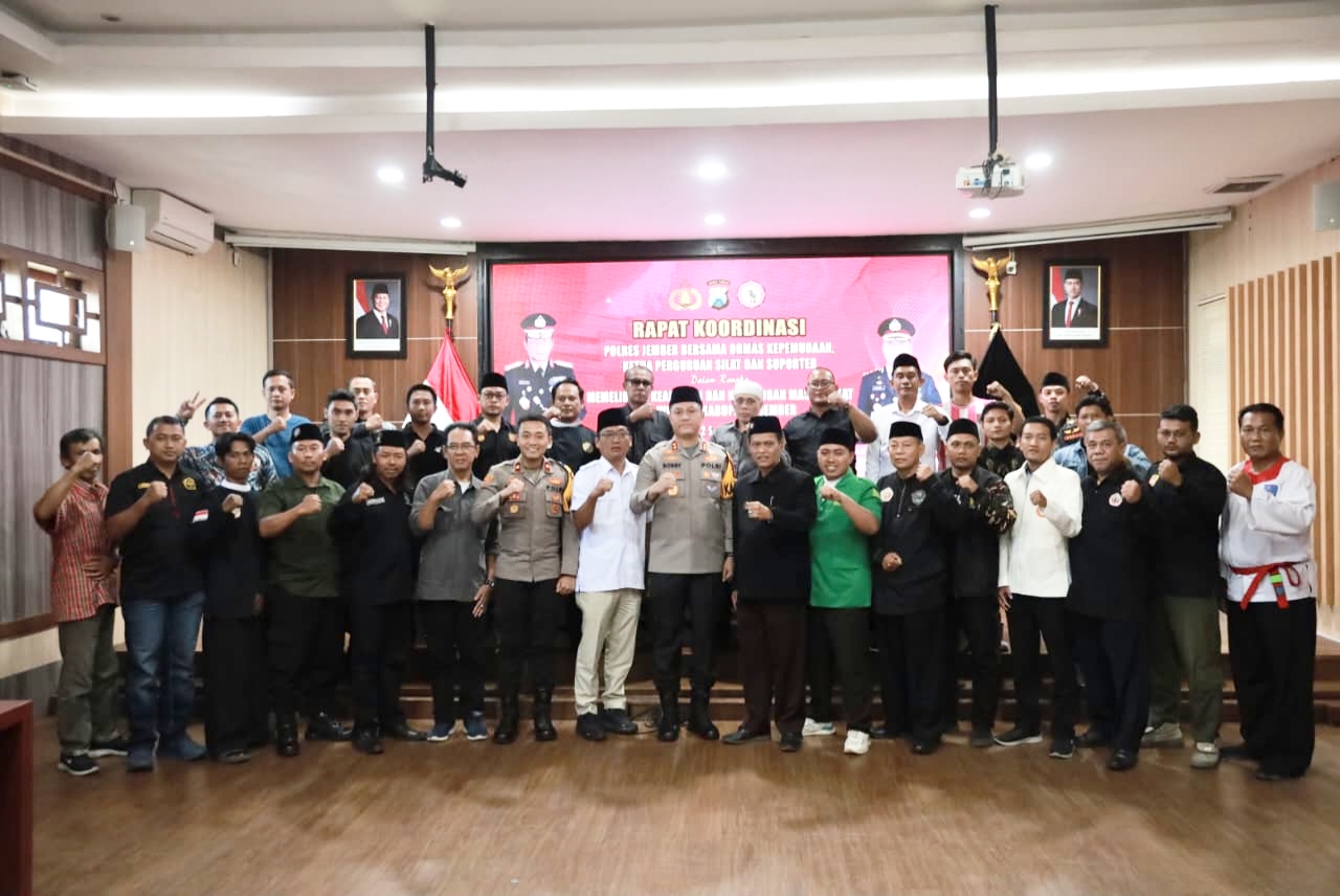 Merajut Harmoni di Jember: Komunitas dan Aparat Bersatu Jaga Kedamaian