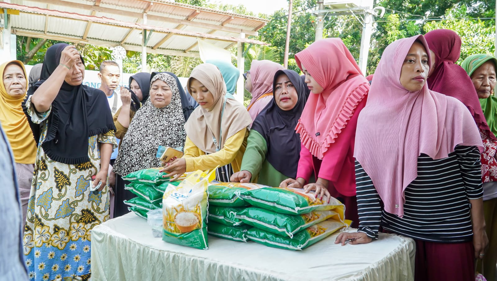 Pemkab Lamongan Cukupi Kebutuhan Pokok Jelang Lebaran