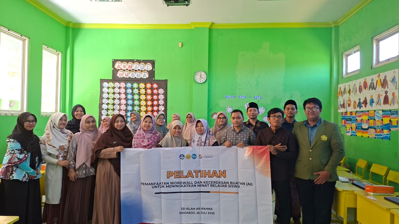 Tingkatkan Minat Belajar, SDI Ar-Rahmah Adopsi Wordwall dan AI Berkat Pendampingan UPN Veteran Jawa Timur