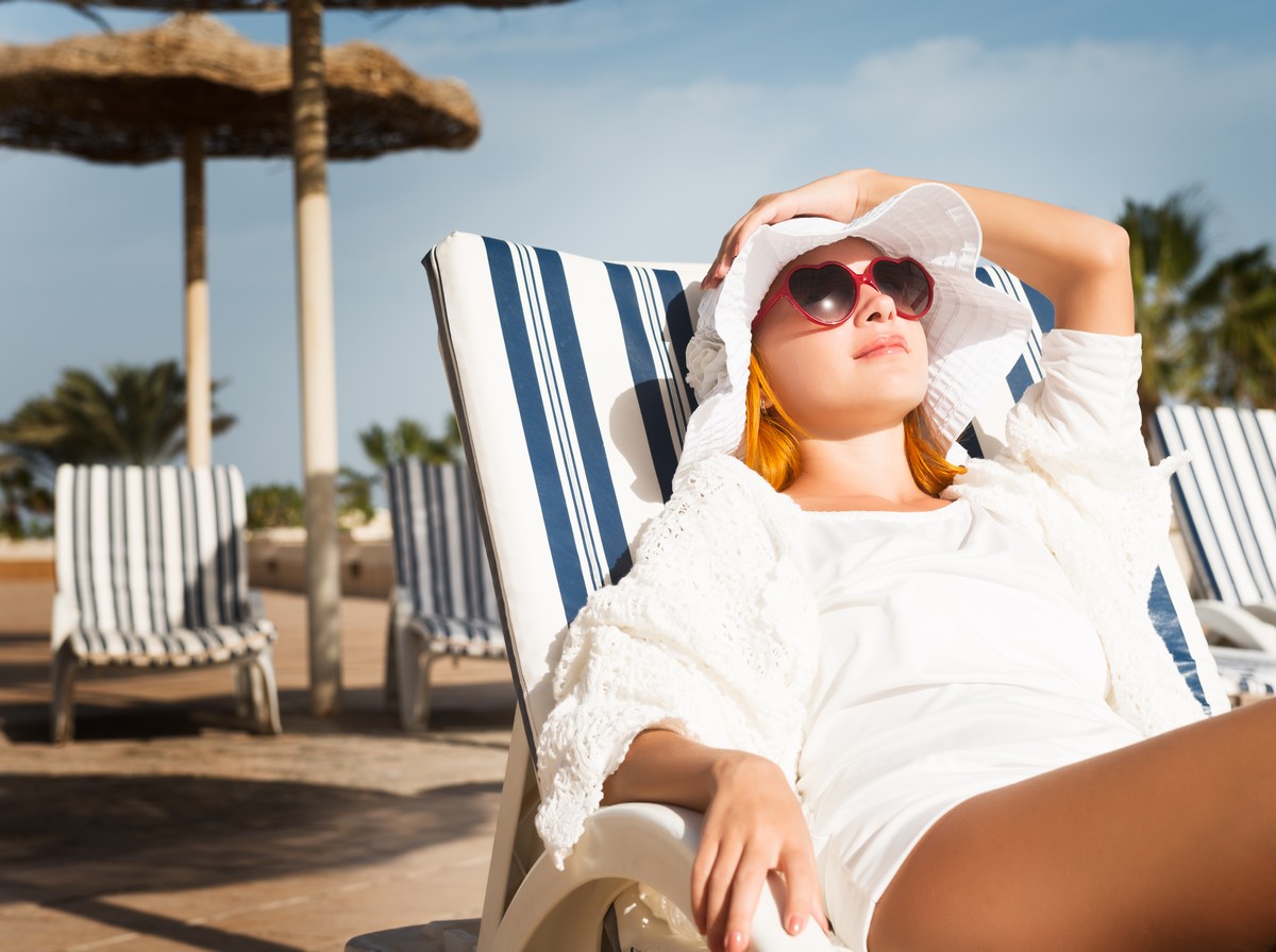 Pentingnya Memakai Sunscreen untuk Merawat Muka