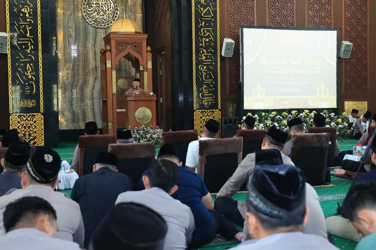 Peringati Isra Mikraj, Kapolda Jatim Minta Personel Pertebal Iman dan Taqwa