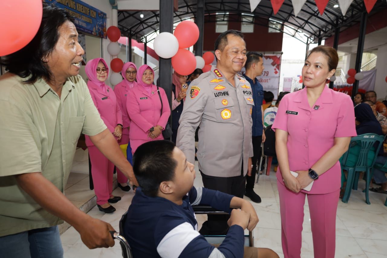 Hari Bhayangkara ke-79, Polrestabes Surabaya Bersama KBN Putat Jaya Buka Kursus Gratis Difabel dan Yatim Piatu