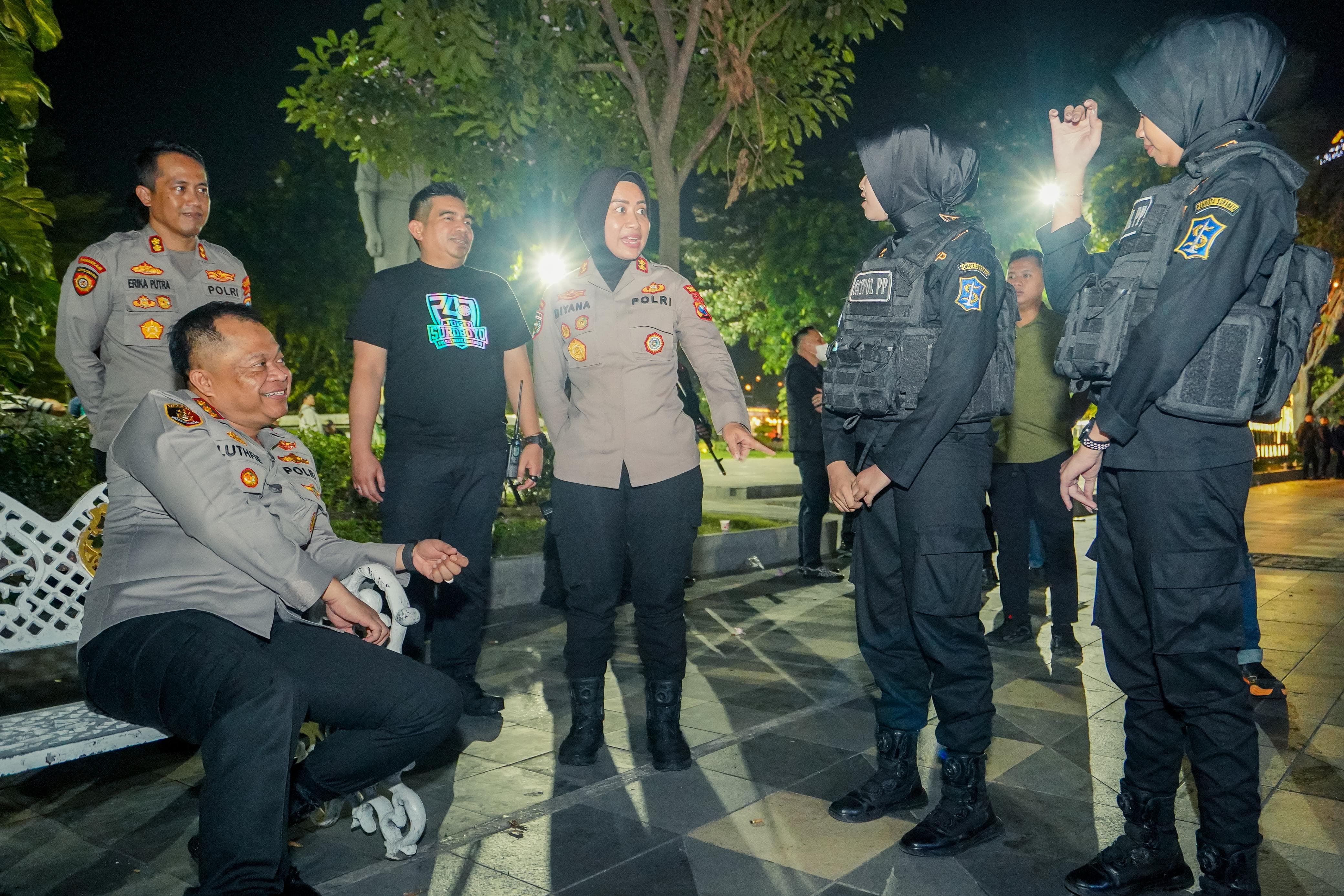 Kapolrestabes Surabaya Pimpin Patroli Skala Besar Tiga Pilar