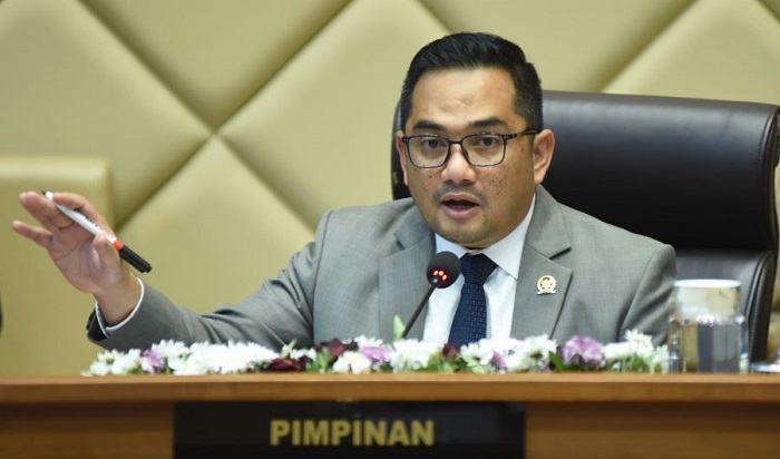 Komisi II DPR Warning Pejabat yang Bermain Rekrut Honorer 