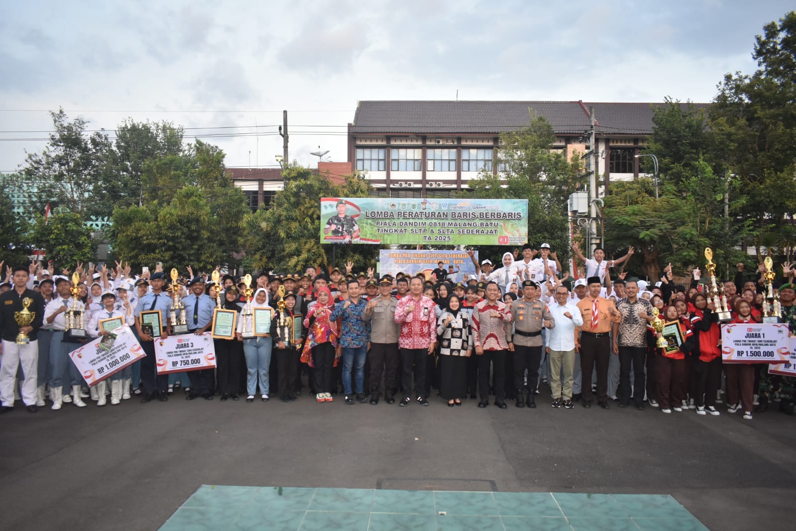 Peringati HUT ke-80 RI, Lomba PBB Piala Dandim 0818 Berlangsung Semarak