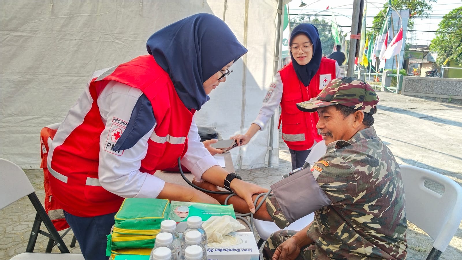 Muktamar ke-35 NU, PMI Jember Sediakan Layanan Medis hingga Pijat Gratis