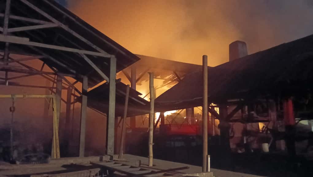 Pabrik Gula Tradisional di Tulungagung Terbakar